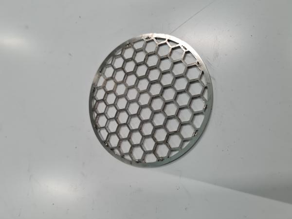 GRIGLIA ROTONDA TAGLIO LASER 52ø ESTERNO