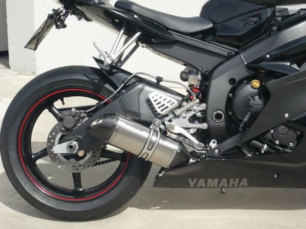 YAMAHA R6 2010